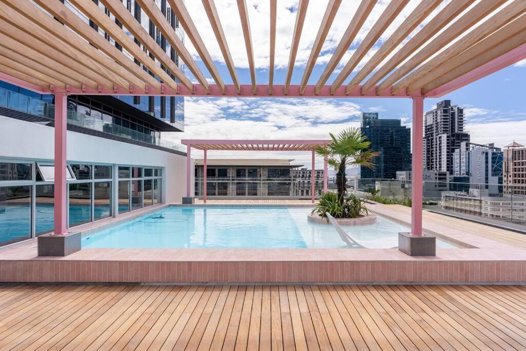 The Rose 605: Centre Studio With Views Apartment Cape Town